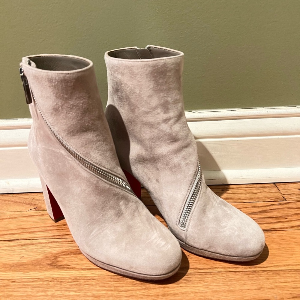 Christian Louboutin Booties size 35